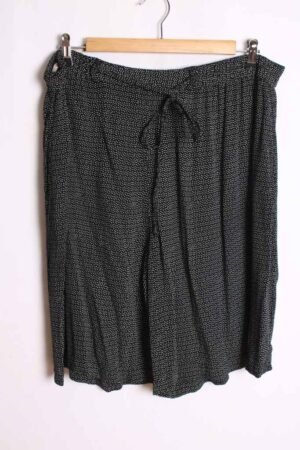 Bermuda Negra Vintage con Lunares "XL/2XL"