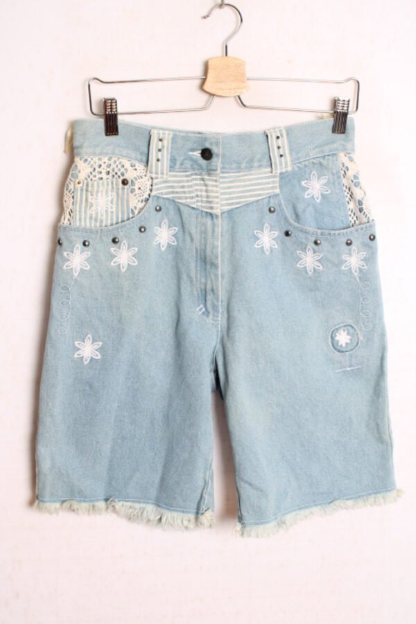 bermuda-vintage-mujer-48.jpg Bermuda Denim Vintage con Detalles en Ganchillo "M"
