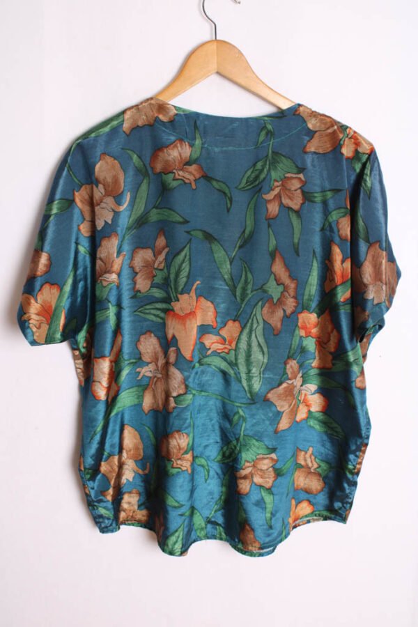 camisa-mujer-vintage_-92-1.jpg Blusa Petróleo Vintage con Flores "XL"