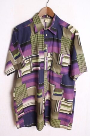 Camisa Print Geométrico Vintage Morada y Verde "L"
