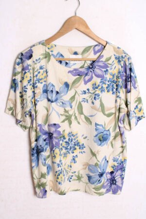 Blusita Vintage Beige con Flores Tonos Pastel "M"