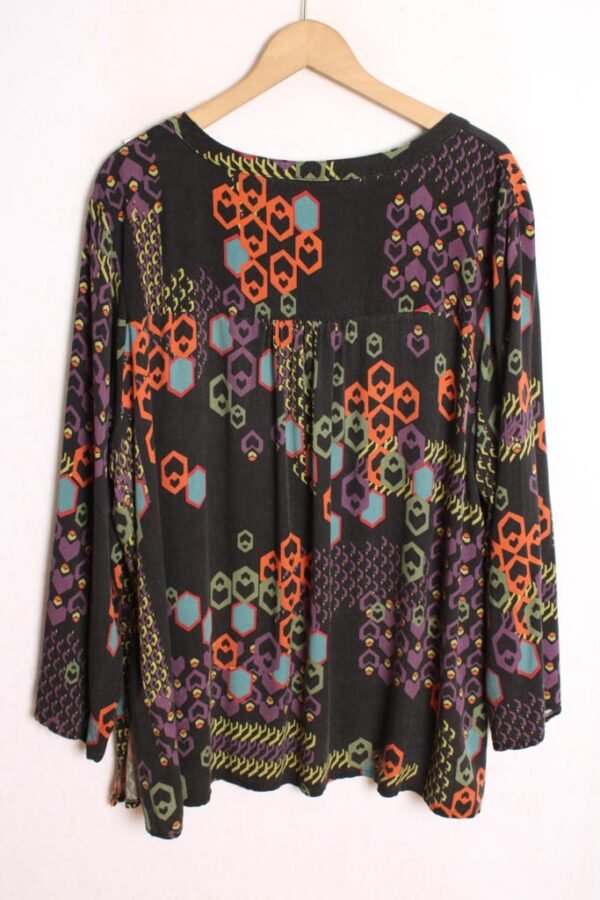 Blusón Vintage de Manga Larga Negro Estampado Geométrico "2XL"