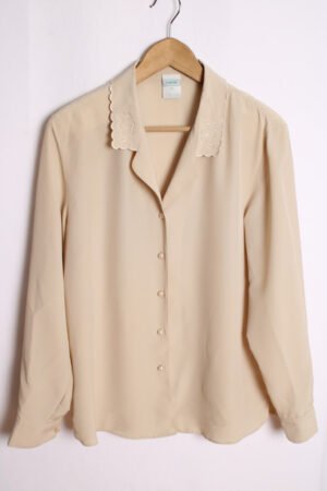 Blusa Camel Vintage Cuellos Bordados "L"