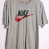 Camiseta Nike Vintage Gris y Rojo "L"