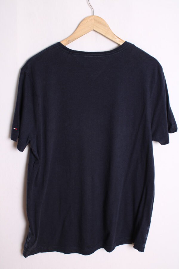 camiseta-tommy-hilfiger-vintage_-38.jpg Camiseta Tommy Hilfiger Vintage Azul con Rayas "L"