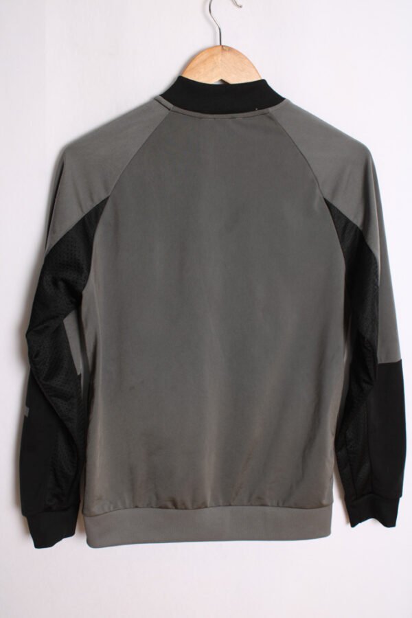Crazy Jacket Adidas Gris y Negra "S"