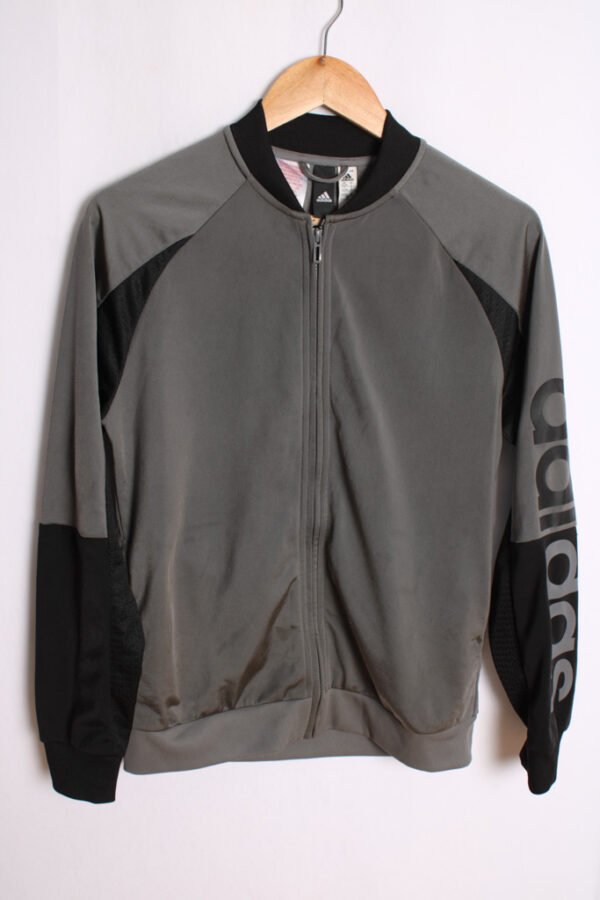 Crazy Jacket Adidas Gris y Negra "S"