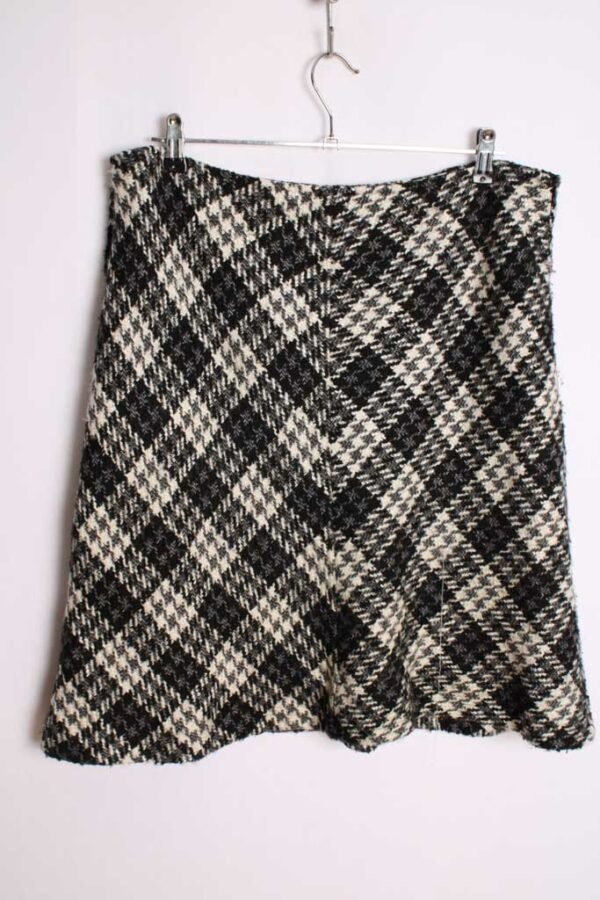 Falda Tweed Blanca y Negra Vintage "2XL"