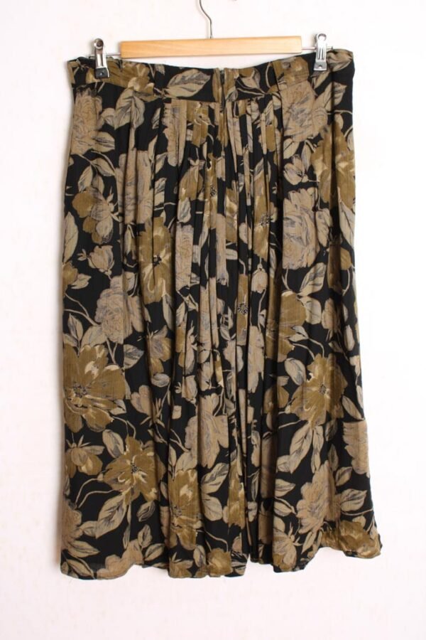 Falda Midi Vintage Negra con Flores "L"