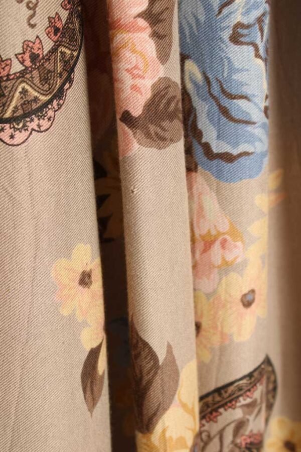 Falda Vintage Midi Paisley y Flores "S"