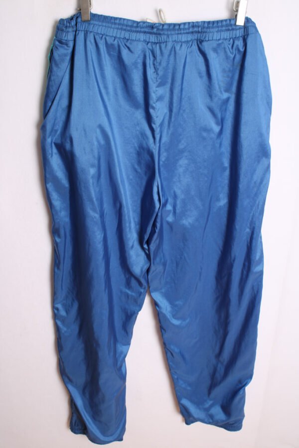 pantalon-sport-vintage_-33.jpg Pantalón Tactel Vintage Azul con Detalles "2XL"
