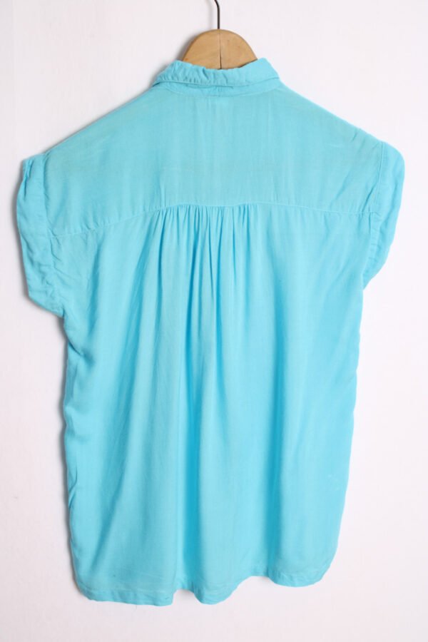 Camisa sin Mangas Vintage Azul Celeste "M"