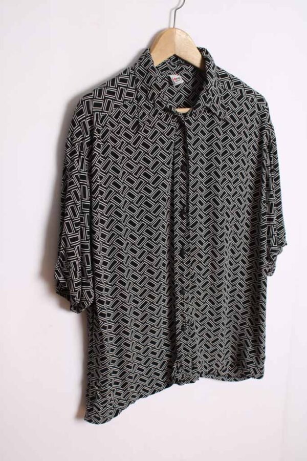 blusa vintage chica-16 Camisa Negra Vintage Print Geométrico "L"
