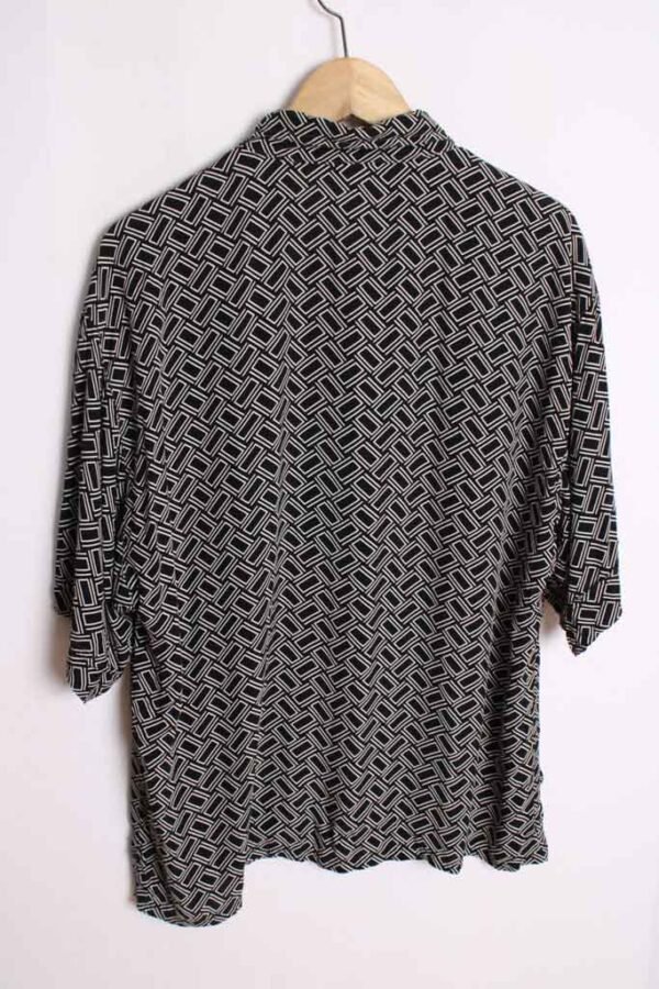 blusa vintage chica-17 Camisa Negra Vintage Print Geométrico "L"