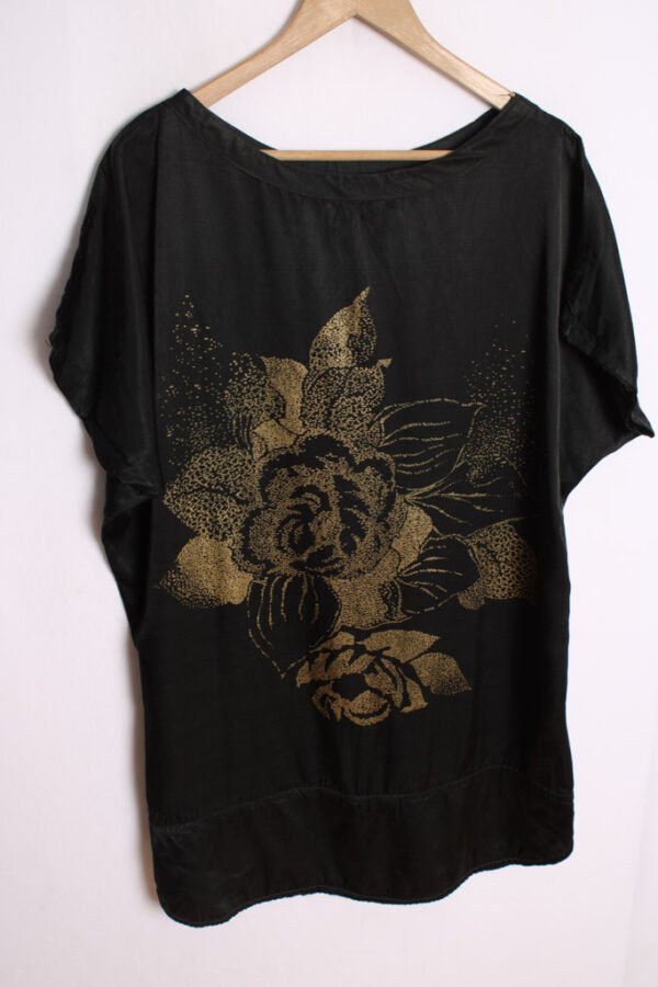 Top Blusón Vintage Negro Flores Doradas "L"
