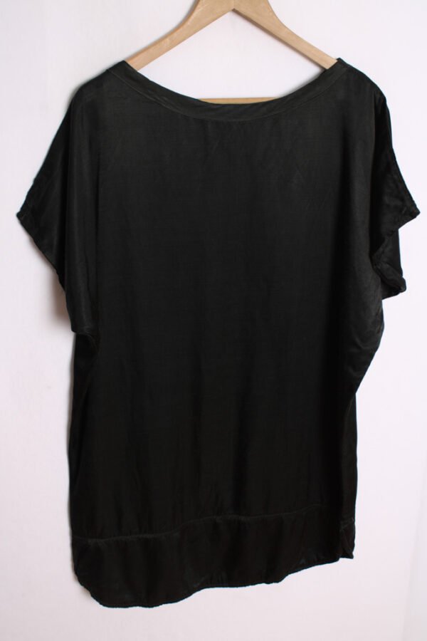 Top Blusón Vintage Negro Flores Doradas "L"