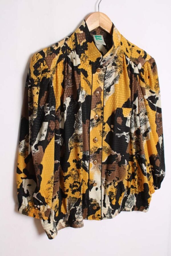 Camisa Print Abstracto Vintage Botones Joya "L"