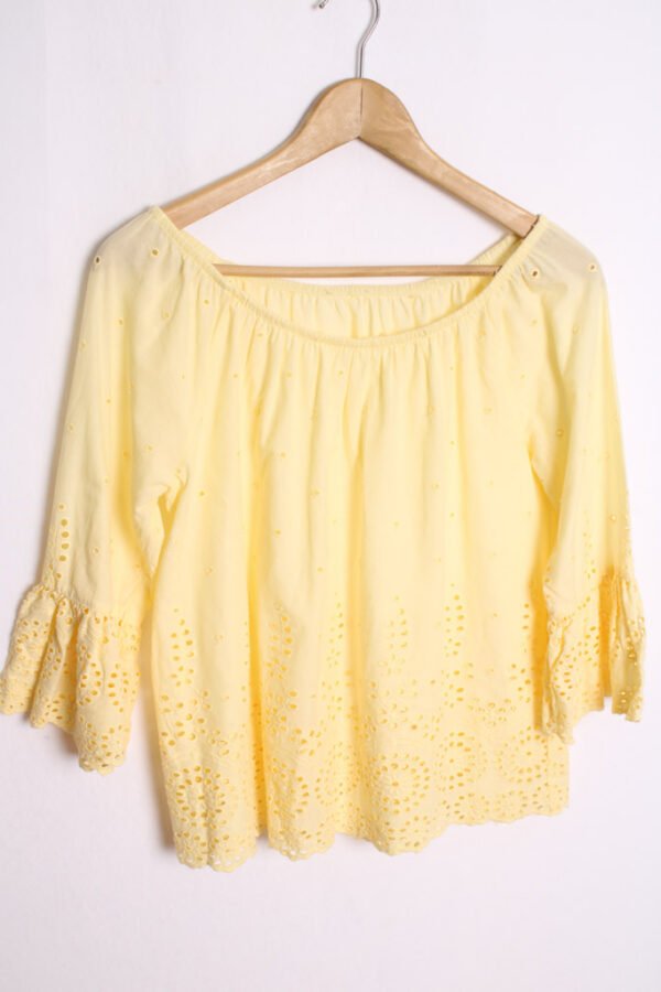 Blusa Tejido Troquelado Vintage Amarilla "M"