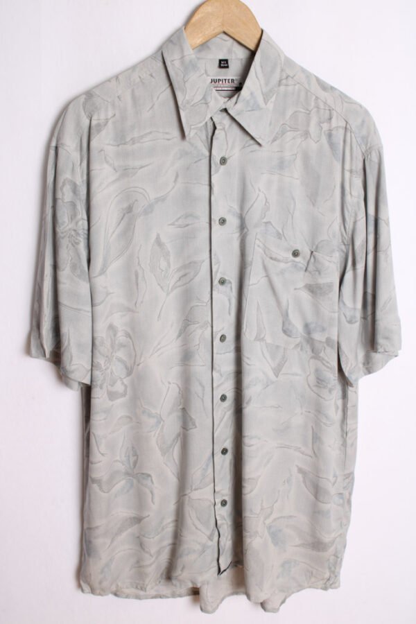 Camisa Print Hojas Vintage Tonos Grises "L"