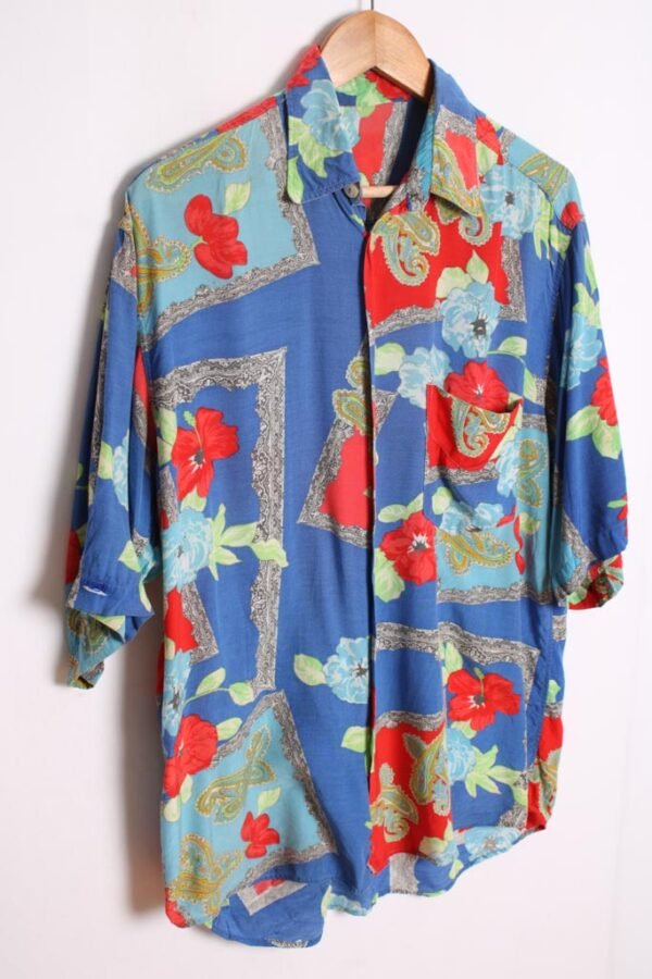 Camisa Vintage Estampado Paisley y Flores "M"