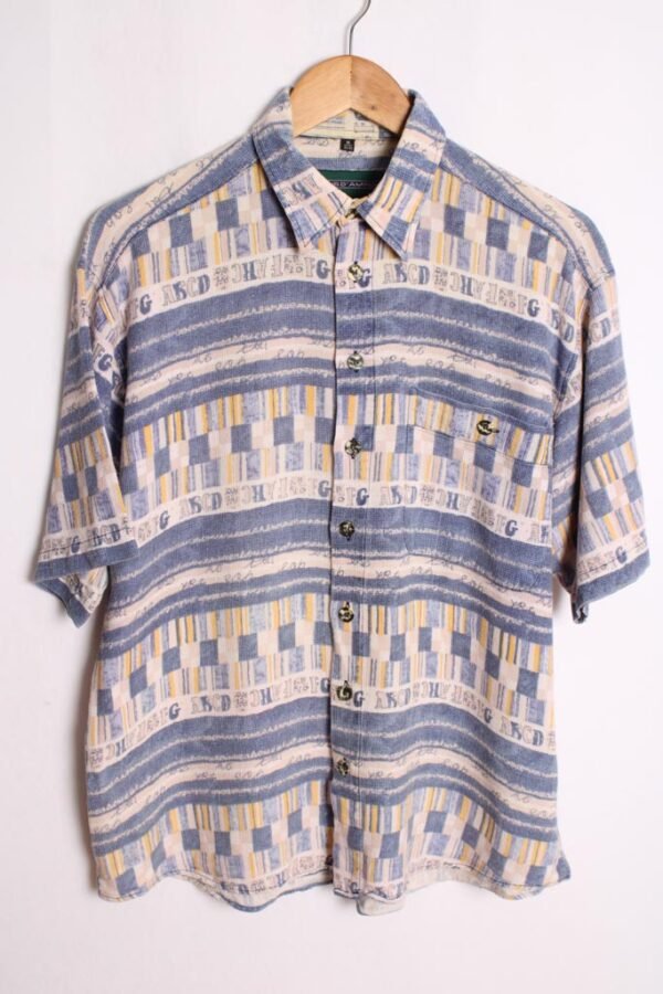 Camisa Estampada con Números Vintage "M"