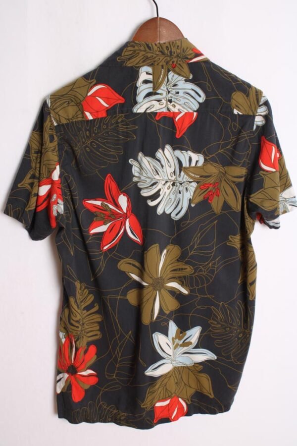 Camisa Hawaiana Negra Vintage Flores "M"