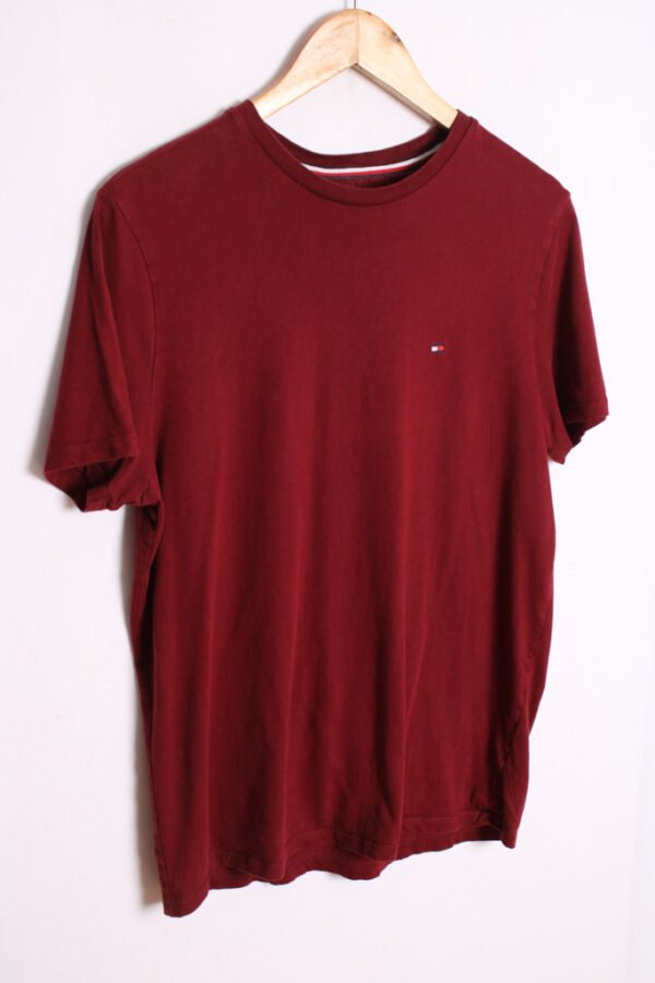 Camiseta Vintage Burdeos Tommy Hilfiger "M"
