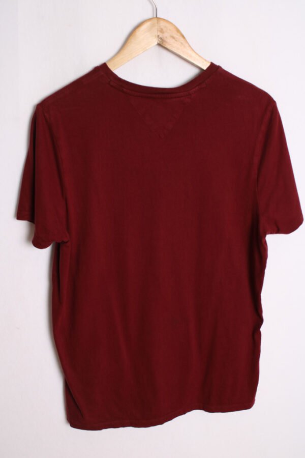 Camiseta Vintage Burdeos Tommy Hilfiger "M"