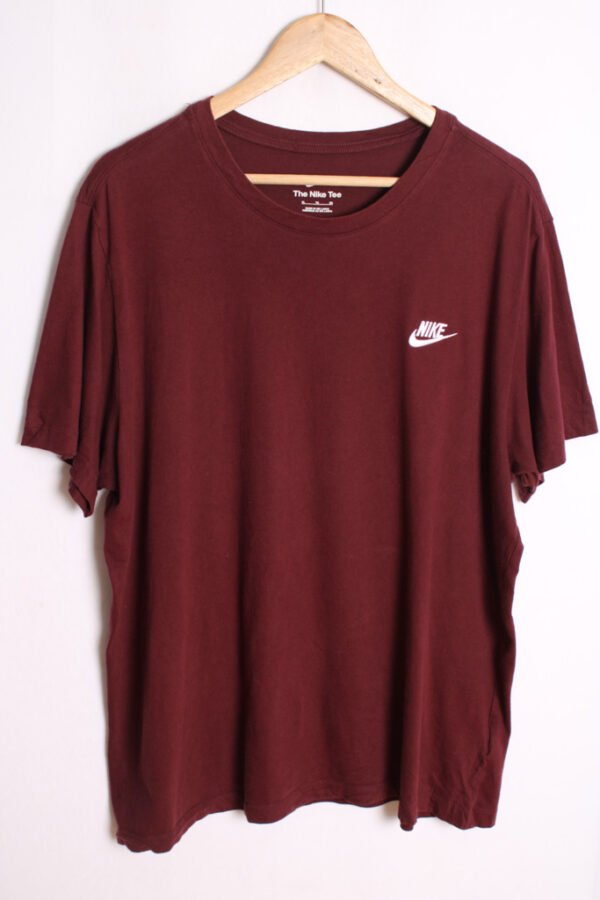 Camiseta Vintage Burdeos de Nike "L"