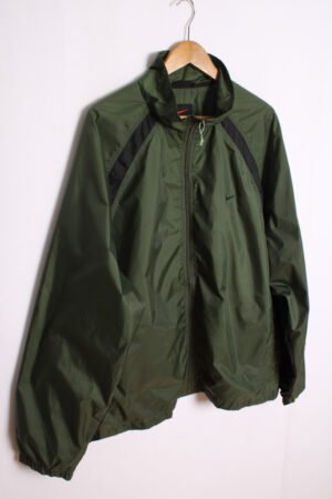 chaqueta deportiva vintage adidas nike-6 Cortavientos Nike Vintage Verde y Negro "XL"