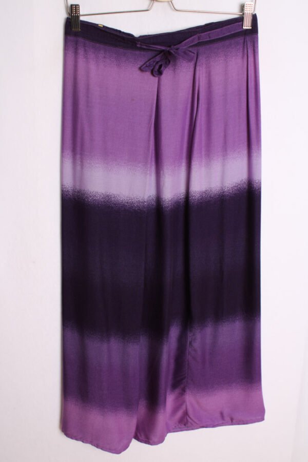 Falda Larga Vintage Tonos Morados "M"