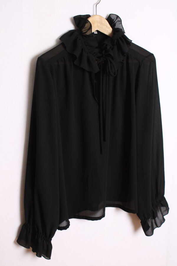 Blusa Negra Vintage con Cuello Volantes "L"