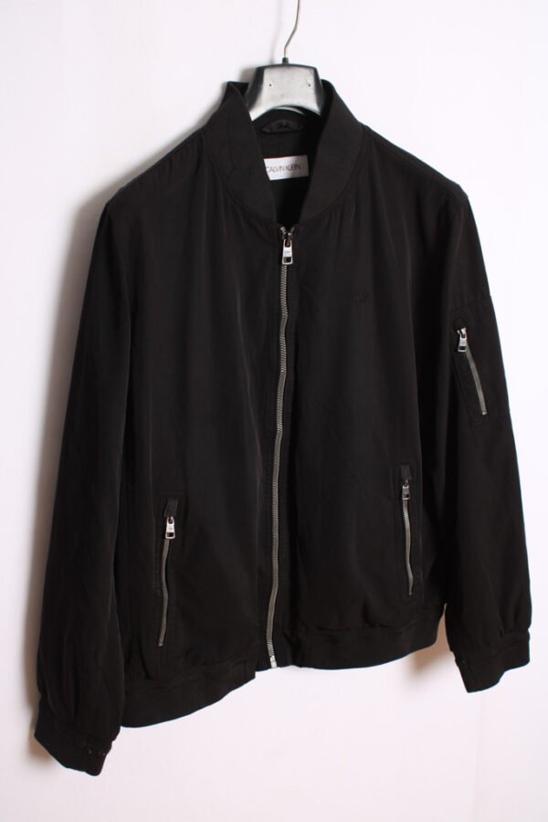Cazadora Vintage Negra Calvin Klein "L"