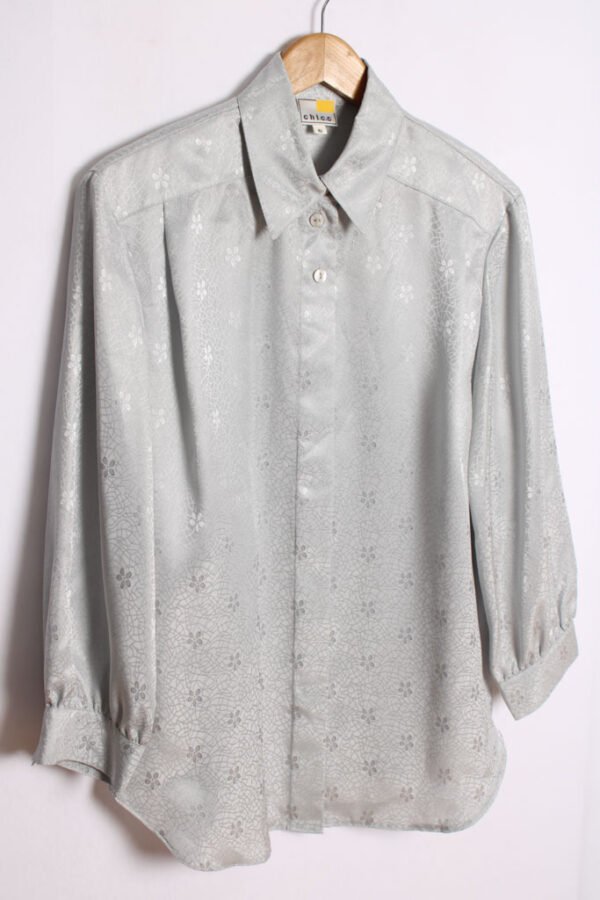Blusa Gris Satinada Flores Vintage "L"